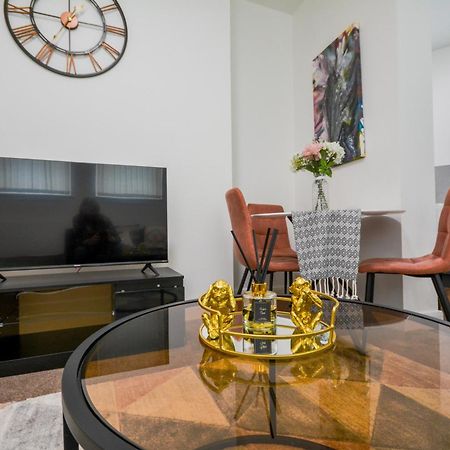Stylish Suite With Free Parking Mánchester Exterior foto